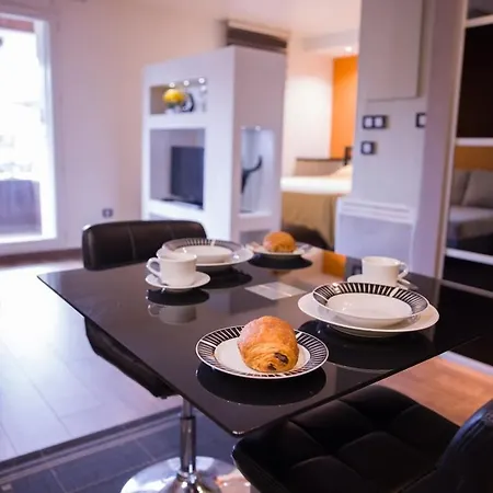 Avec Balcon Et Parking Prive