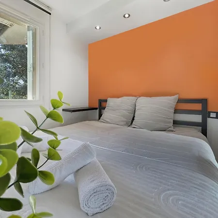 Avec Balcon Et Parking Prive * Launaguet